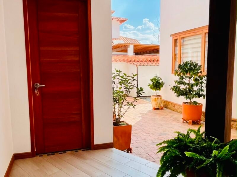Aparta-estudio amoblado en Villa de Leyva – listo para habitar
